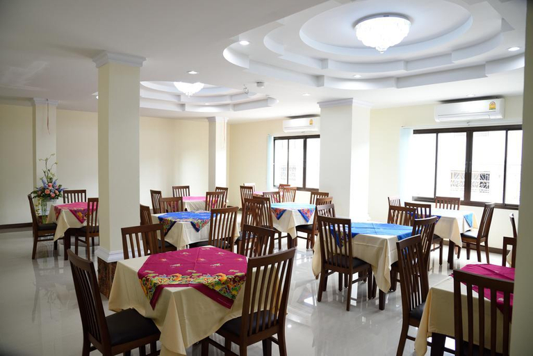 Food & Drinks 4, Sripet Hotel, Mueang Krabi