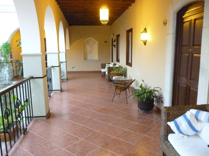 Public Area 4, Hotel De La Parra, Del Centro