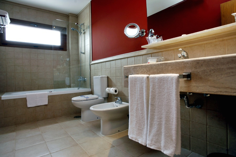 Bathroom 5, Andalussia, Cádiz