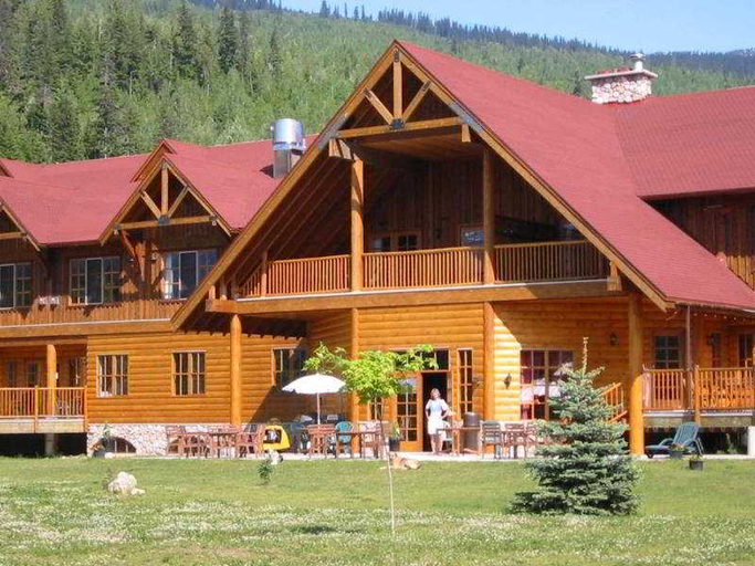 Exterior & Views 2, Glacier House Resort, Columbia-Shuswap