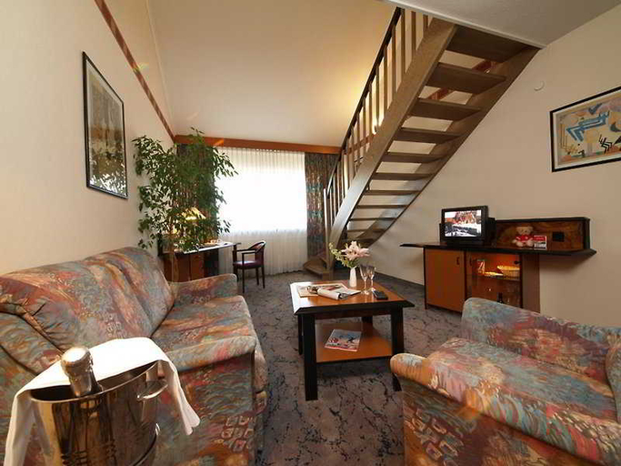 Bedroom 5, Sunday Hotel Stuttgart Herrenberg, Böblingen