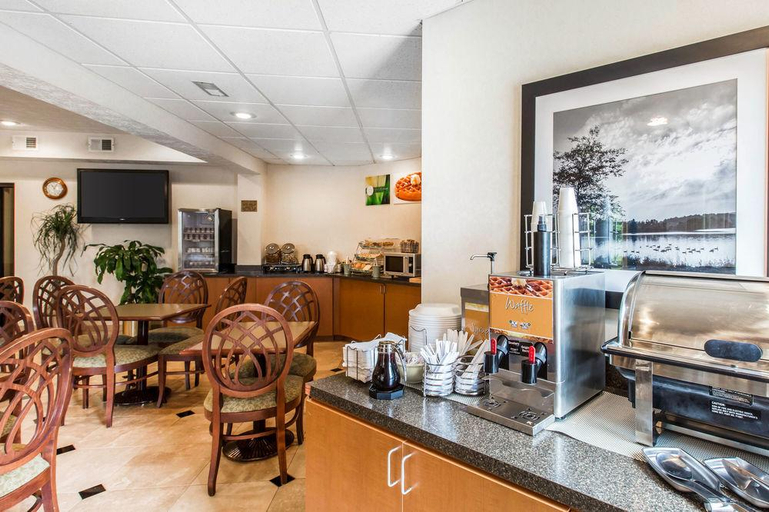 Food & Drinks 5, Quality Inn Clinton-Knoxville North, Anderson