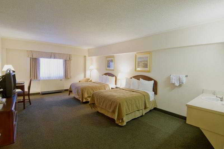 Bedroom 4, Quality Hotel Regina, Division No. 6