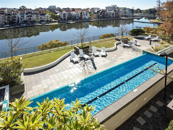 Sport & Beauty 3, East Perth Suites Hotel, Perth