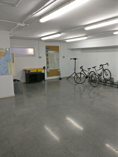 Public Area 5, Apartaments Els Quimics, Girona