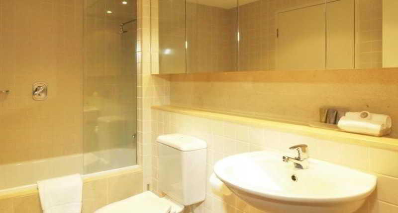 Bathroom 5, Oaks Glenelg Plaza Pier Suites, Adelaide