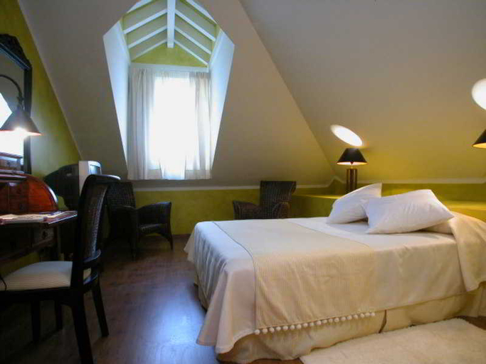 Bedroom 3, Torres de Somo, Cantabria