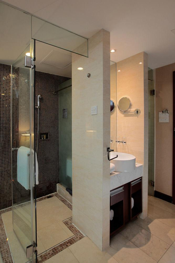 Bathroom 4, Yanling Hotel, Guangzhou