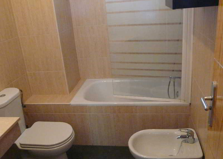 Bathroom 5, Apartamentos GHM Gorbea, Granada
