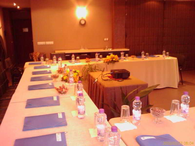 Food & Drinks 5, Hotel Ego - Parking Available - Top Central Location, Plovdiv