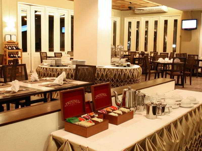 Food & Drinks, B2 Premier Hotel & Resort, Muang Chiang Mai