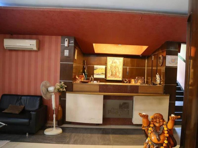 Public Area, Grand Peepal Continental, Delhi