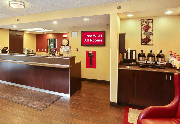 Public Area 2, Red Roof Inn PLUS+ Washington DC - Alexandria , Fairfax