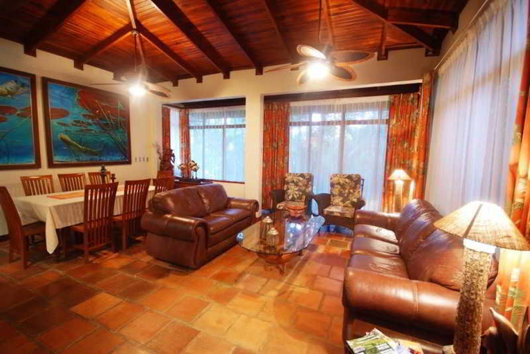 Public Area 3, Hotel Villas Lirio, Aguirre