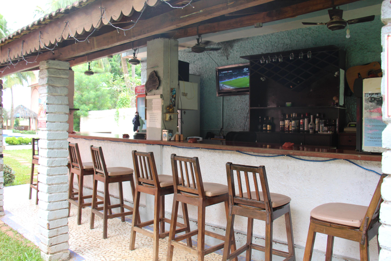 Food & Drinks 5, Lua Nova, North Goa
