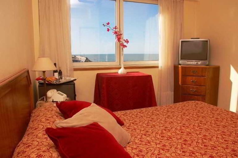 Bedroom 2, Guerrero, General Pueyrredón