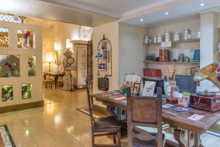 Food & Drinks 5, Select Via Veneto, Rome