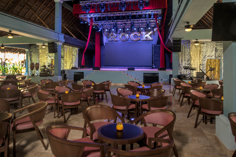 Public Area 3, Iberostar Waves Tucan All Inclusive, Cozumel