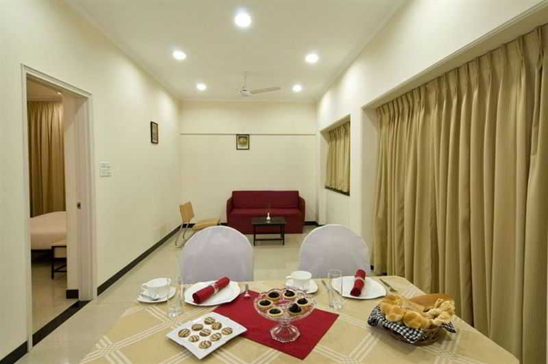 Bedroom, Grand Hotel, Agra