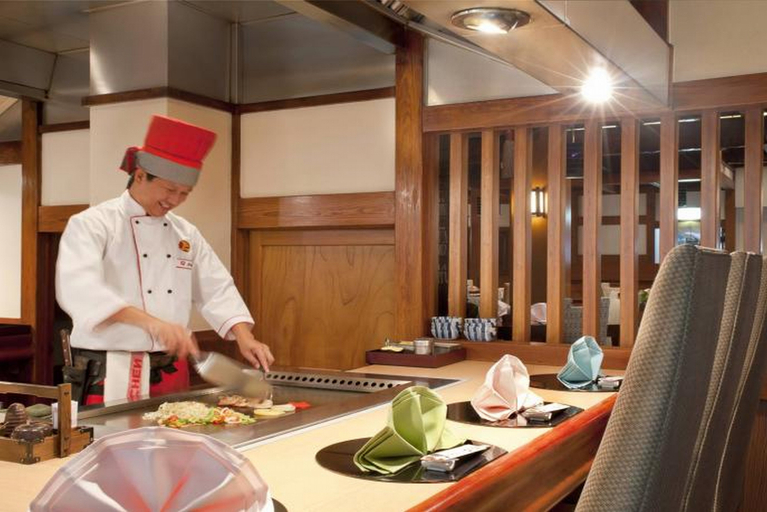 Food & Drinks 5, Gulf Hotel Bahrain, Manama