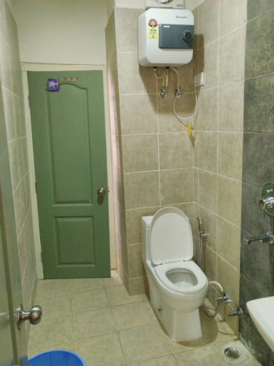 Bathroom 5, Cottages at Village, Nainital