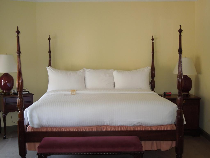 Bedroom 2, The Henley Park Hotel, Washington D.C.