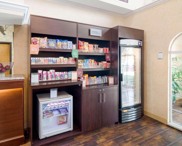 Public Area 2, Quality Suites Irving-Las Colinas, Irving