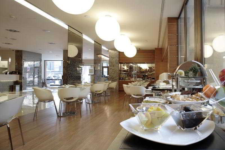 Food & Drinks 5, Smy Bologna Centrale, Bologna