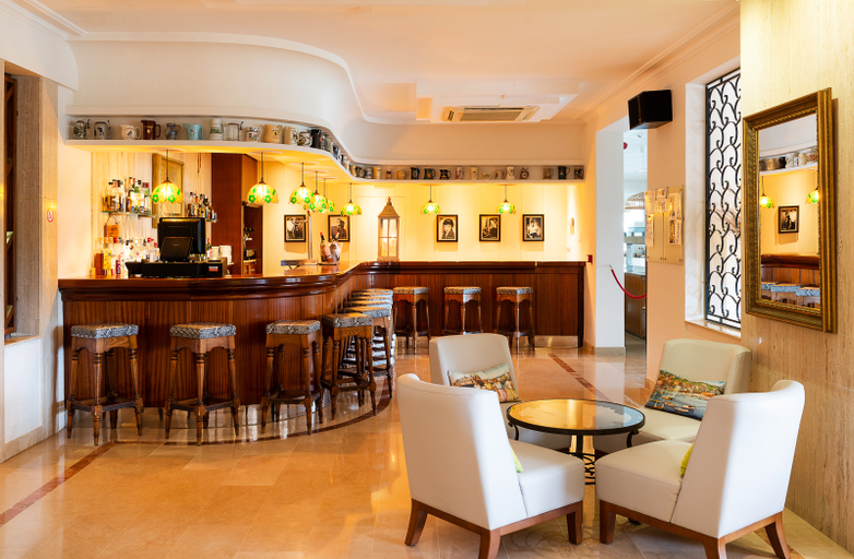 Food & Drinks 5, Hotel y Apartamentos Casablanca, Baleares