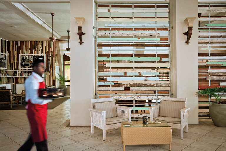 Public Area 4, Victoria Beachcomber Resort & Spa