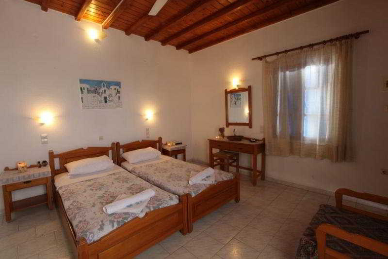 Bedroom 3, Avra Apartments, South Aegean