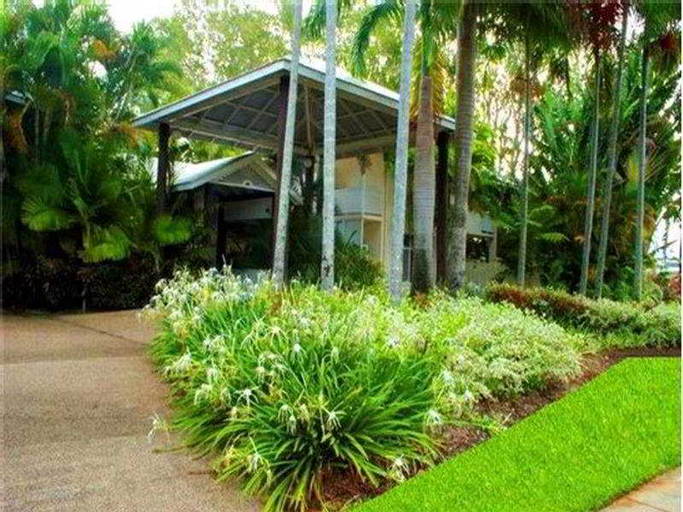 Exterior & Views 2, Port Douglas Retreat, Douglas