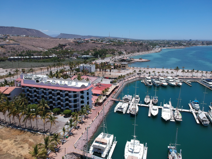 Exterior & Views 2, The Westmarine Waterfront Hotel, La Paz