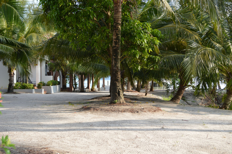 Soon Noeng Resort, Botum Sakor