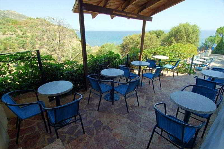 Others 4, Celia, Ionian Islands