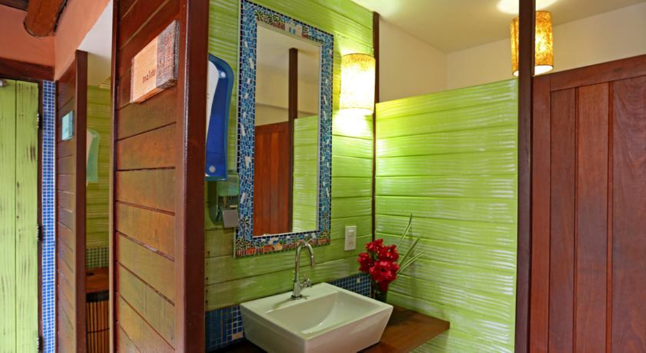 Bathroom 4, Sobrado da Vila Hotel, Mata de São João