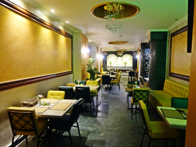 Food & Drinks 4, Indiana Hotel Cairo, Ad-Duqi