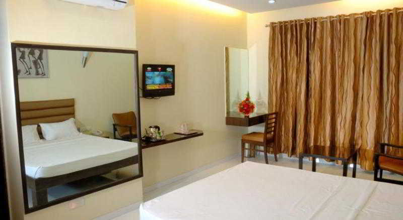 Bedroom 3, Airlink, Mumbai Suburban