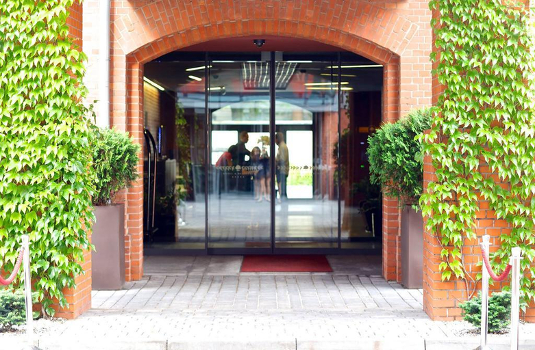 Exterior & Views 2, City Park Hotel & Residence, Poznań City