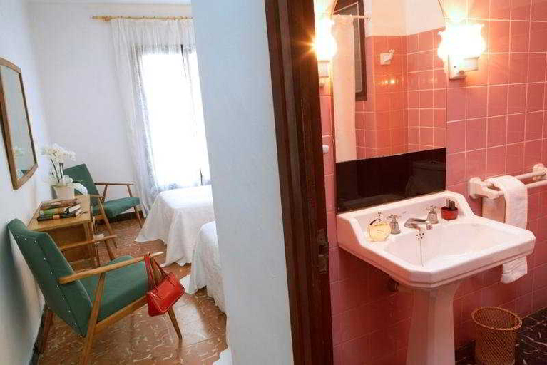 Bathroom 4, Hotel Bell Repos, Girona