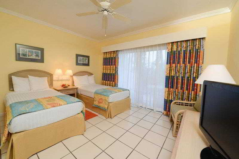 Bedroom 3, Bay View Suites Paradise Island