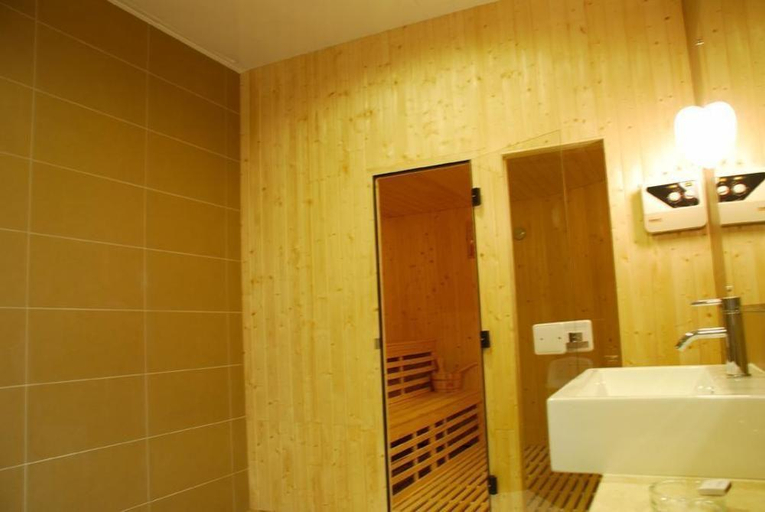 Bathroom 4, Vienna Guangzhou Shaheding Branch( Euro Asia), Guangzhou