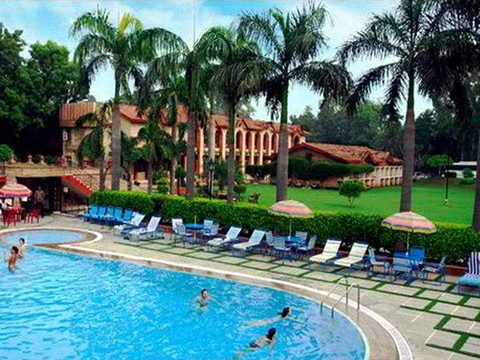 Sport & Beauty 3, Ashok Country Resort, Delhi