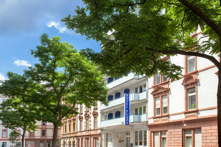Favored Hotel Plaza, Frankfurt am Main