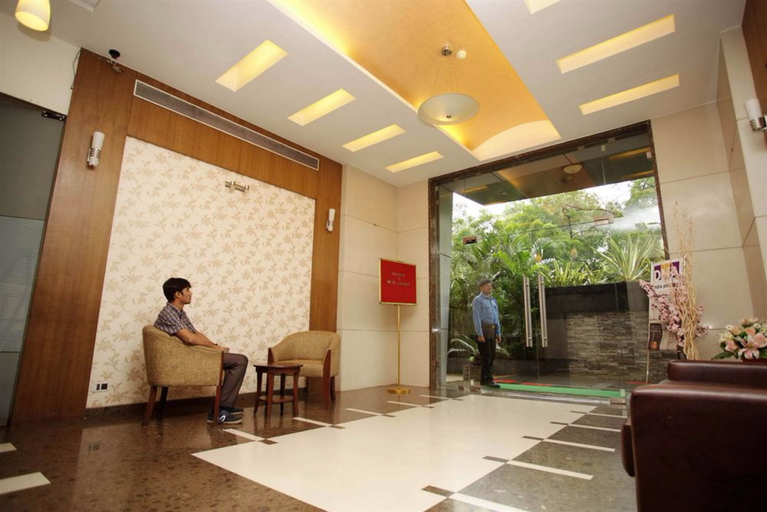 Public Area, The Caliph Hotel, Mumbai Suburban