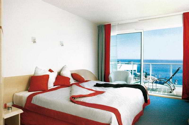 Bedroom 2, Alliance Pornic Resort Hotel Thalasso-Spa, Loire-Atlantique