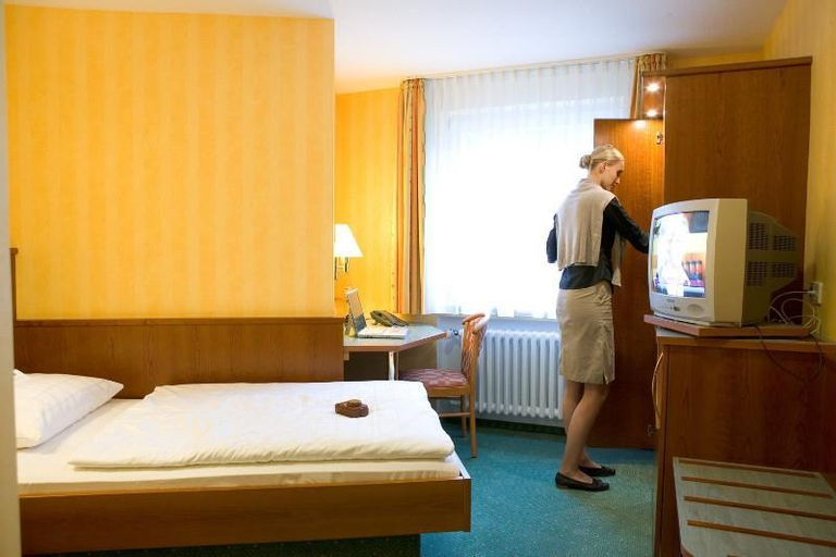 Bedroom 4, TOP VCH Hotel Wartburg Stuttgart, Stuttgart