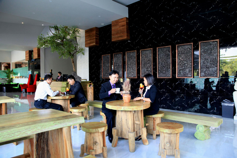 Bukit Daun Hotel dan Resort, Kediri