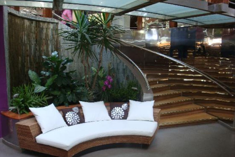Public Area 5, Hotel Lagon 2, Dakar