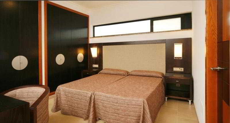 Bedroom 3, Jade, Baleares
